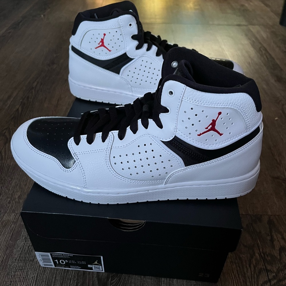 Jordan access Men's Black, White, and Red Sneakers